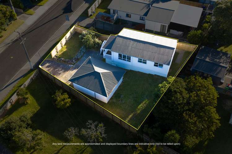 1/2 Enderby Drive Te Atatu Peninsula_24