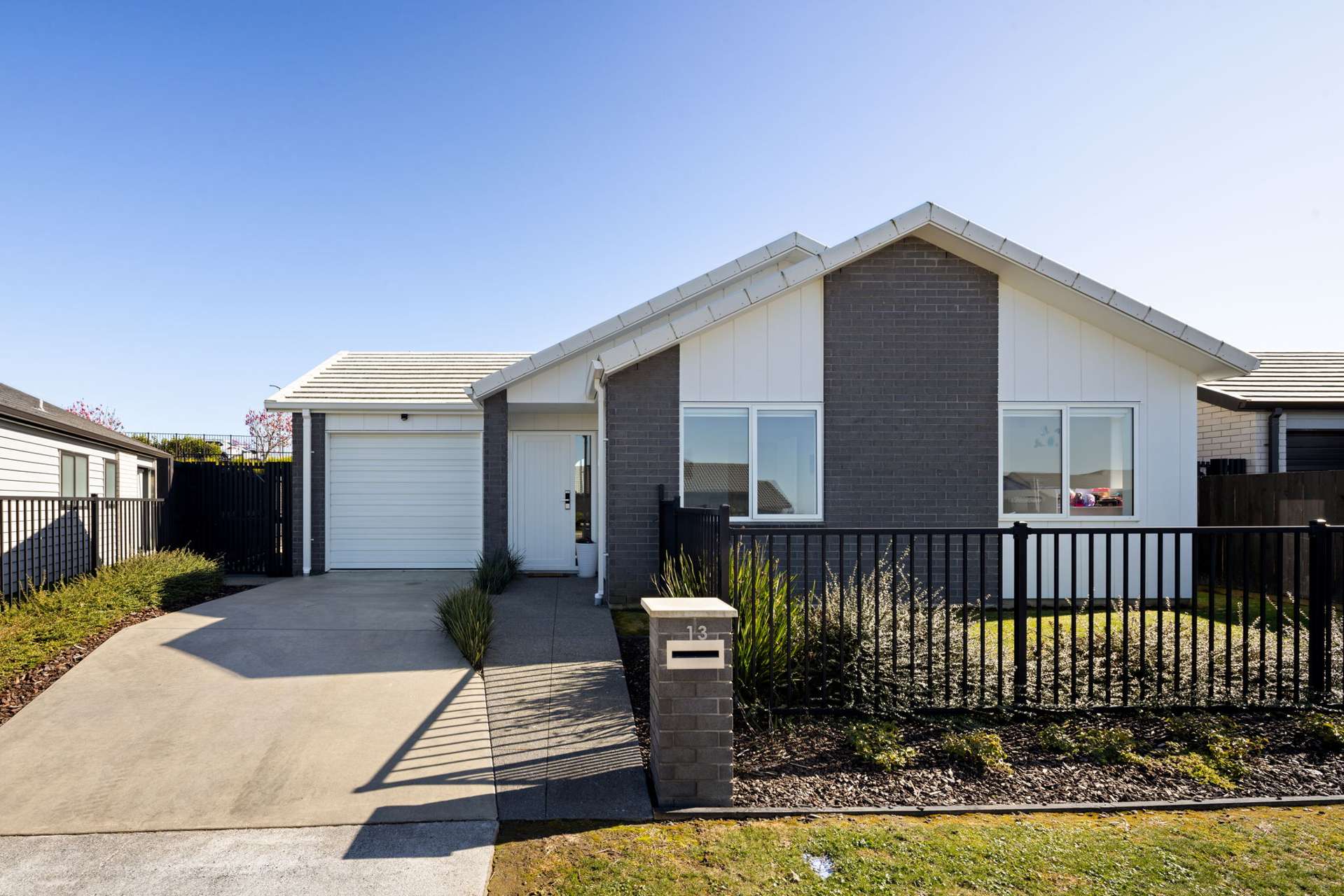 13 Temepara Drive Temple View_0