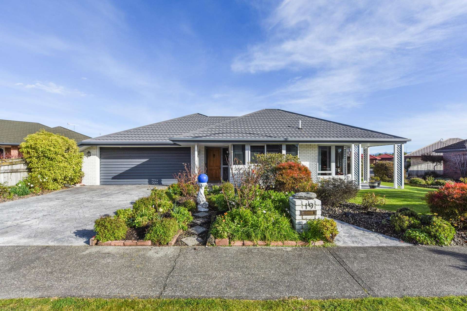 19 Stead Crescent Stoke_0