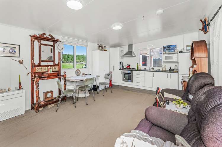 1887 Bealey Road Darfield_23