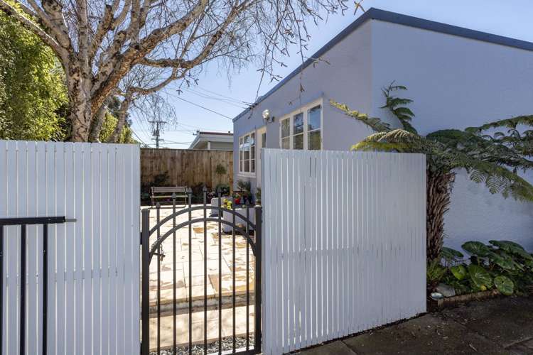 5 Dale Road Raumati South_17