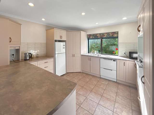 15 Cody Crescent 10754_3