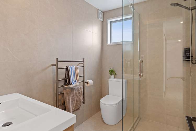 1/525 Madras Street Saint Albans_11