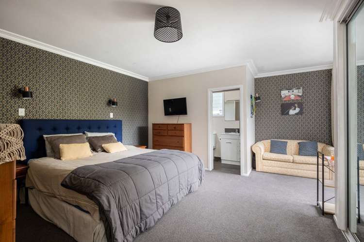 10 Wallath Road Westown_5