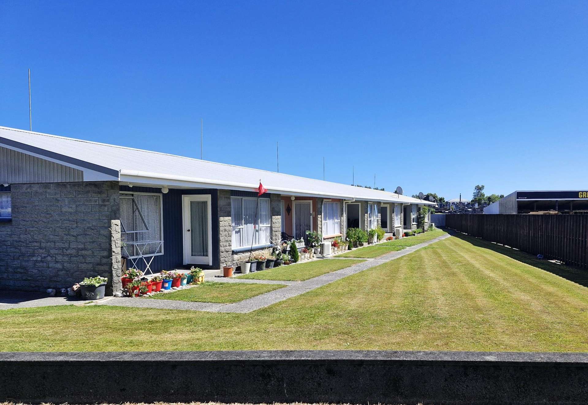 4/64 Tasman Street Greymouth_0