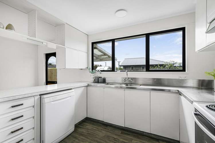 2a Barclay Place Burwood_5