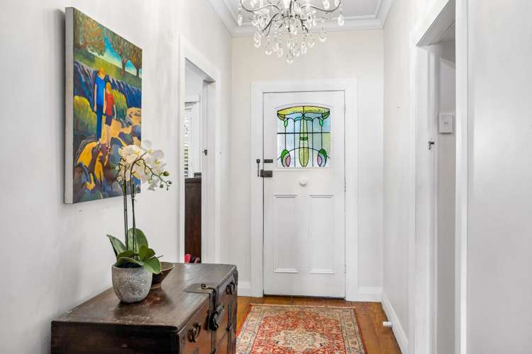 10 Hasbury Avenue Epsom_1