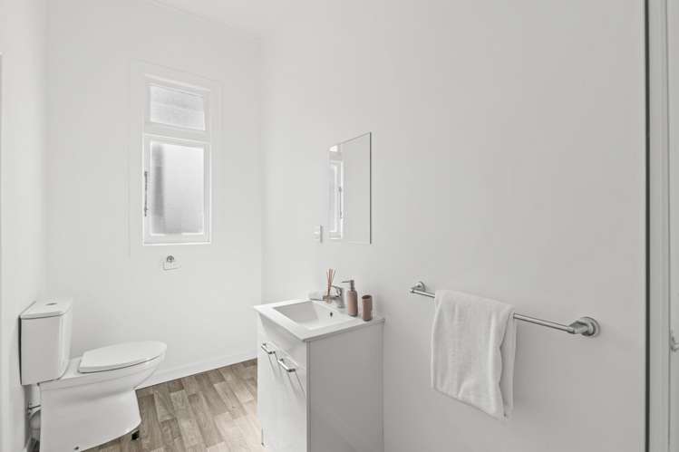 12 Salisbury Avenue Whanganui East_10