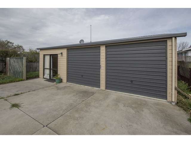 24 Sylvia Street Parklands_3