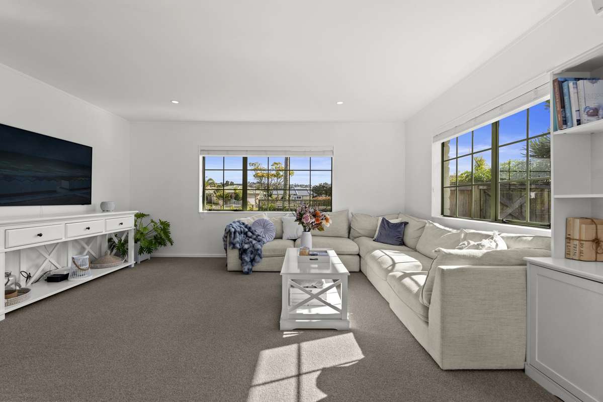 22 Lakeside Drive_4