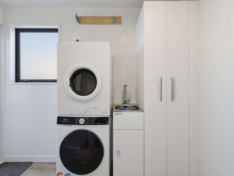 10 Randolph Street Woolston_13