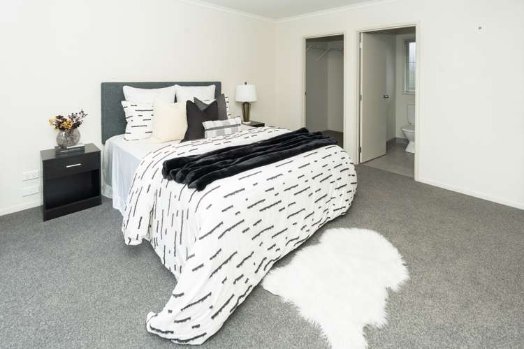 5 Millie Place Huntington_12