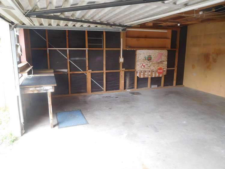 11B St Olpherts Avenue Hamilton East_11