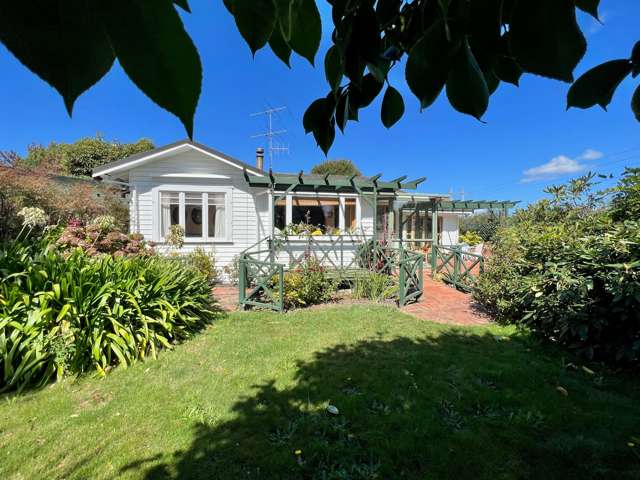 320 Chamberlain Street Lower Moutere_1