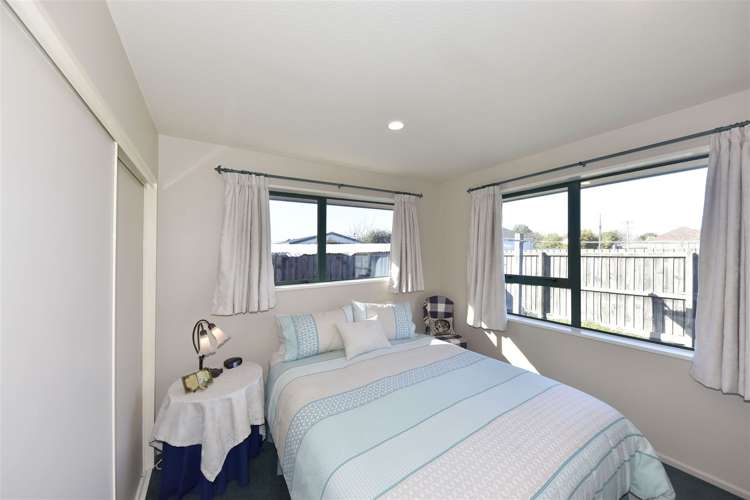 7 Netherby Lane Shirley_17