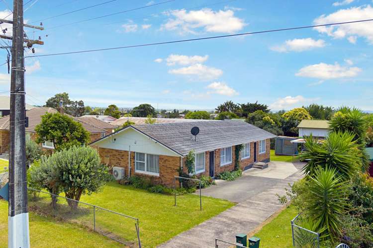 1 & 2 /79 Rimu Street New Lynn_21