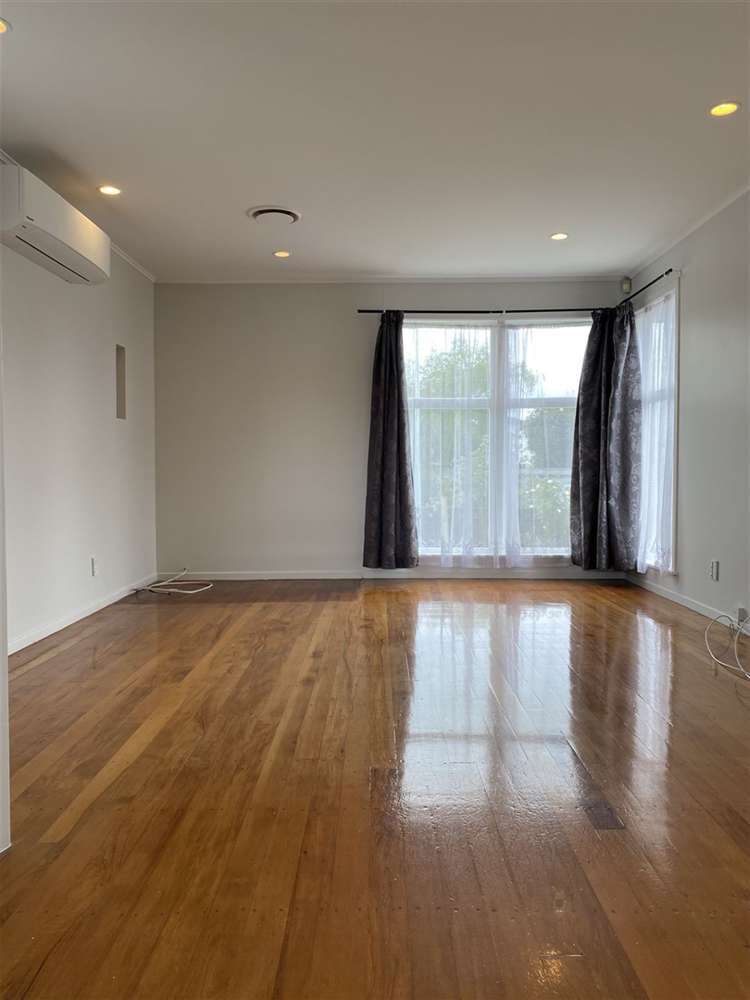 82 Commodore Drive Lynfield_1