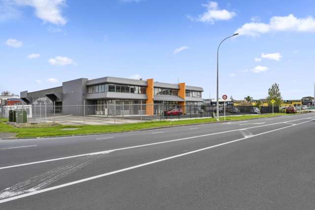 71 Plunket Avenue Wiri_1