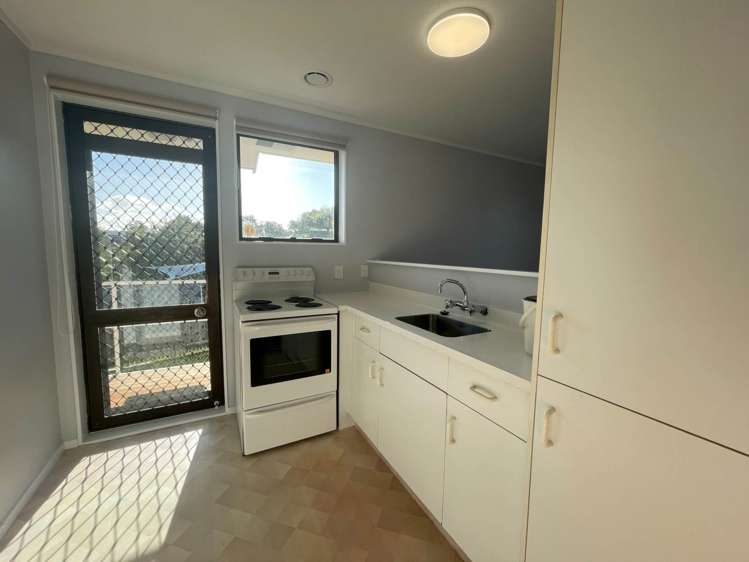 8/2 John Bracken Way Beach Haven_4