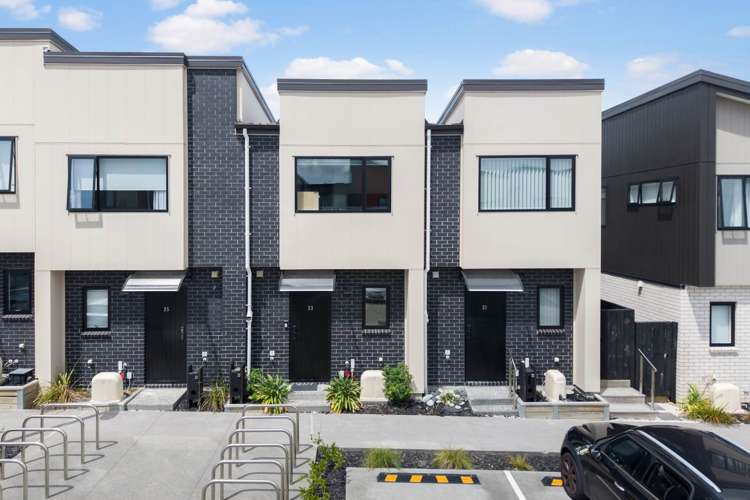 33 Kiato Lane Flat Bush_19