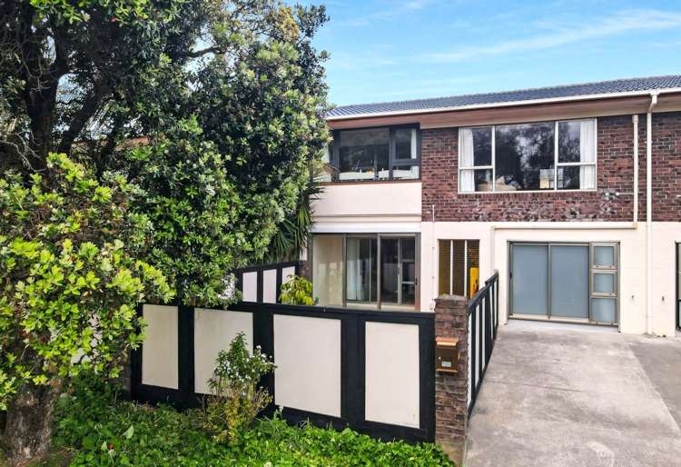2/152 Bucklands Beach Road_0