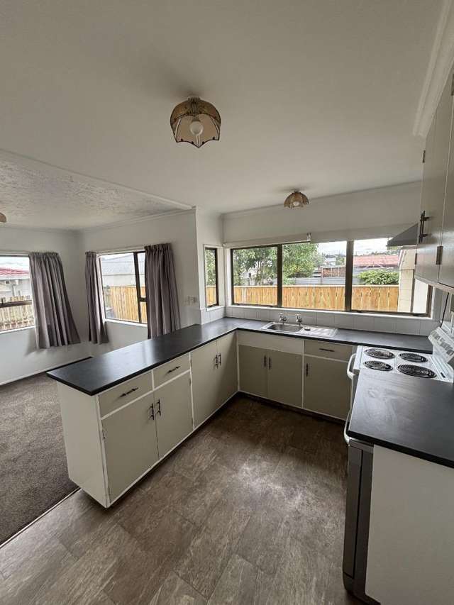 35A Manson Avenue 10816_1