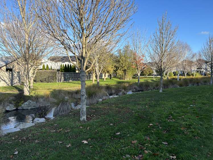 3 The Gate Yaldhurst_20