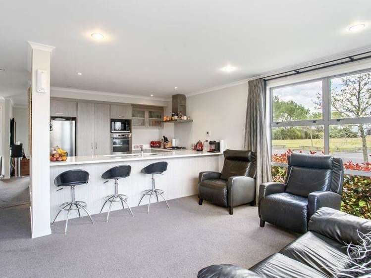 107 Popokatea Drive Takanini_1