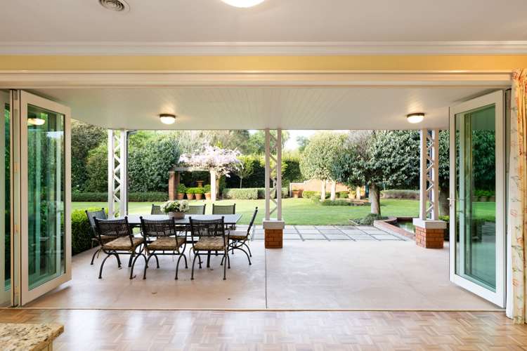 77 Harrowfield Drive Harrowfield_24