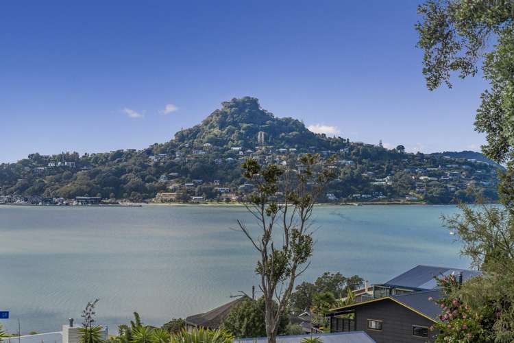 1 Hillside Lane Tairua_5