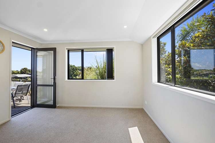 48 Magnolia Drive Westown_7