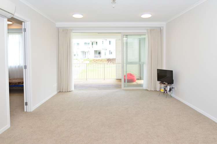 168 Eaves Bush Parade Orewa_17