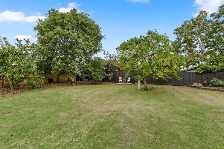 15 Powhiri Avenue Kensington_21