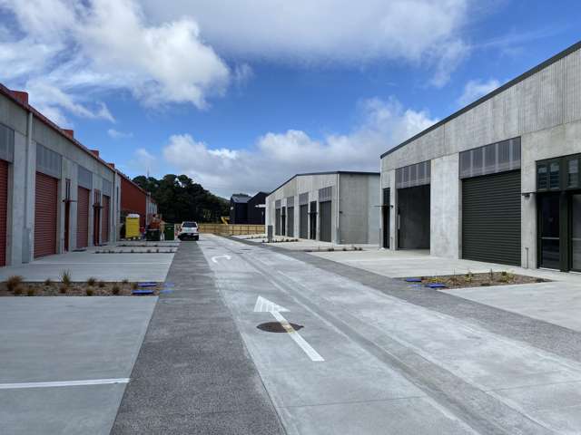 41/20 William Earp Place Tawa_2