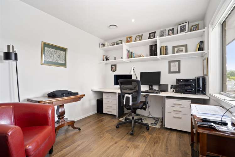 32 Baxter Michael Crescent Cambridge_8