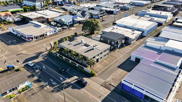 337 Devon Street East New Plymouth Central_22