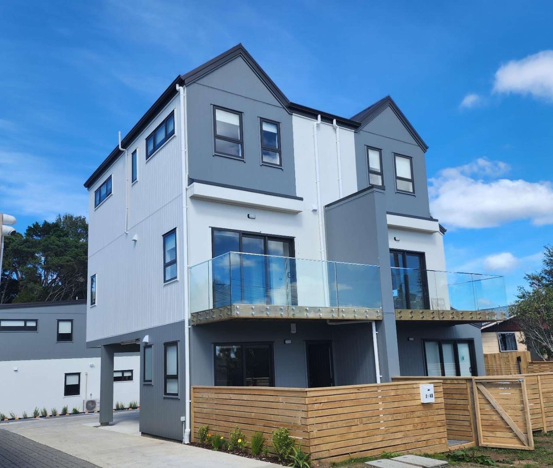 2/43 Ranui Avenue Ranui_0