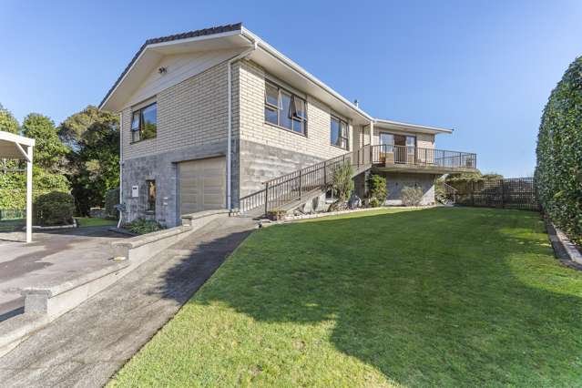 Comfort, elevation and privacy with orchard!
