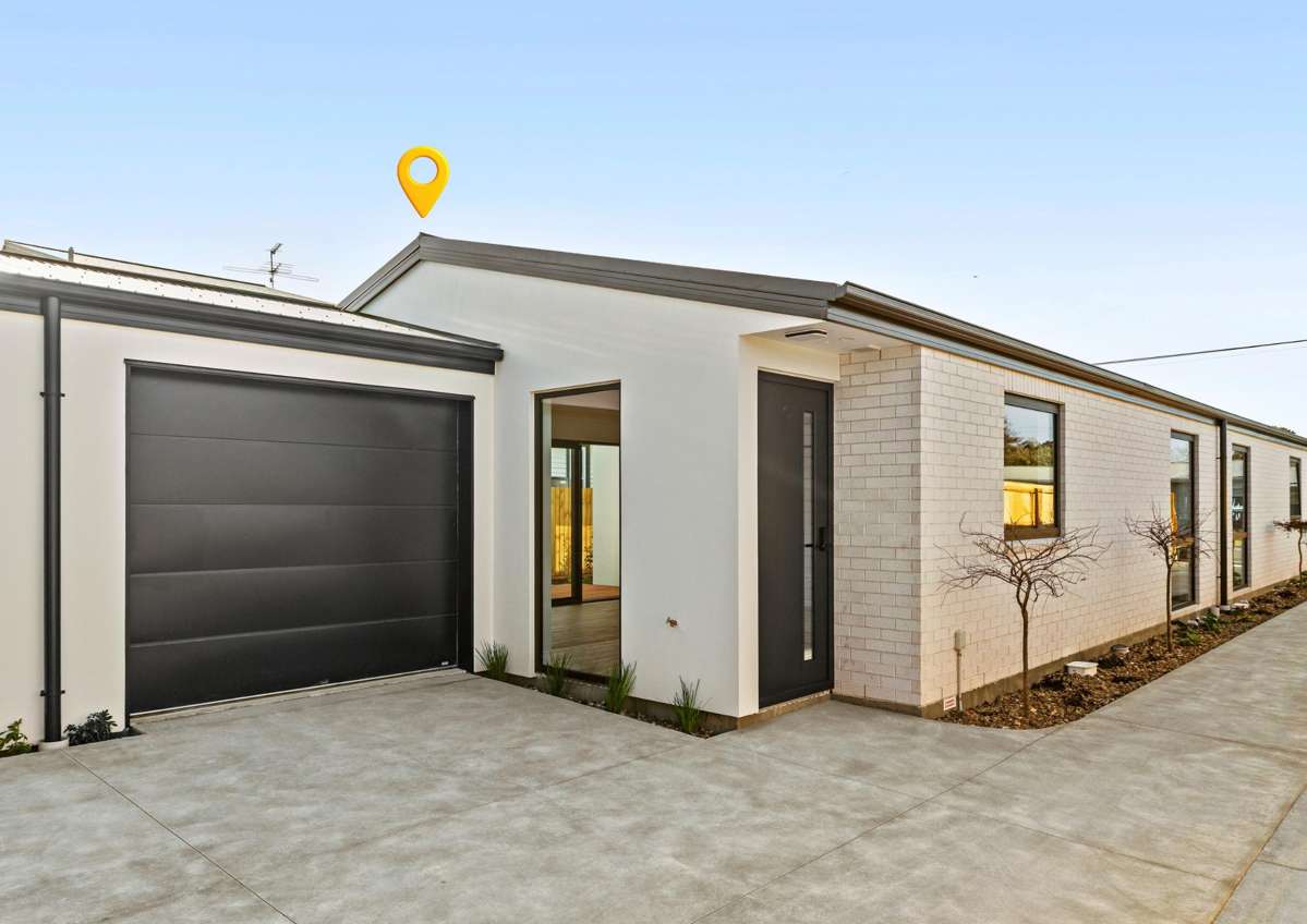 2/167 Bower Avenue_0
