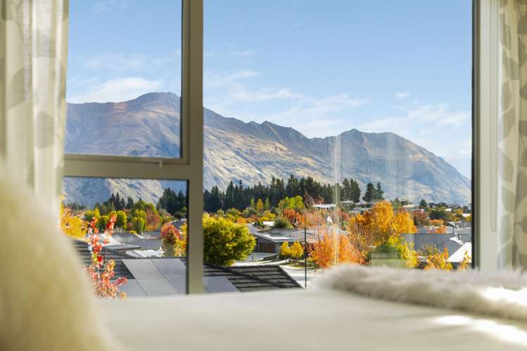 102A Rob Roy Lane Wanaka_14