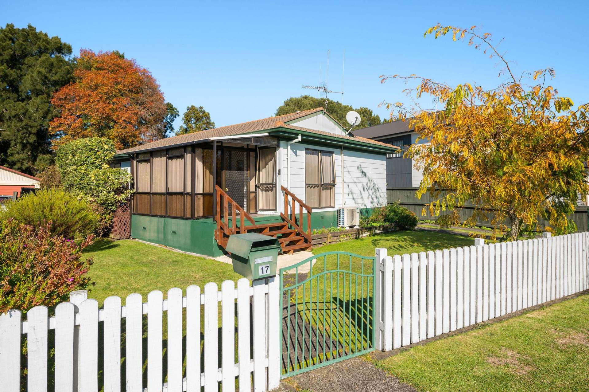 17 Hibiscus Avenue Hamilton Lake_0