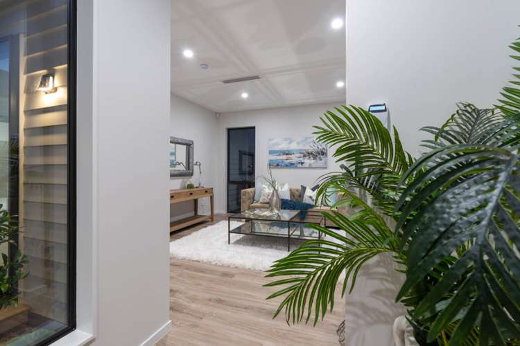 9 Puruatanga Road Wainui_8