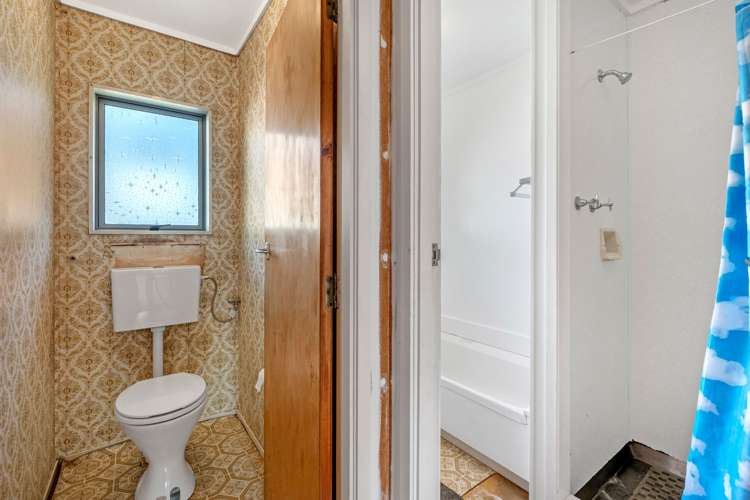 32 Nottingham Road Onerahi_13