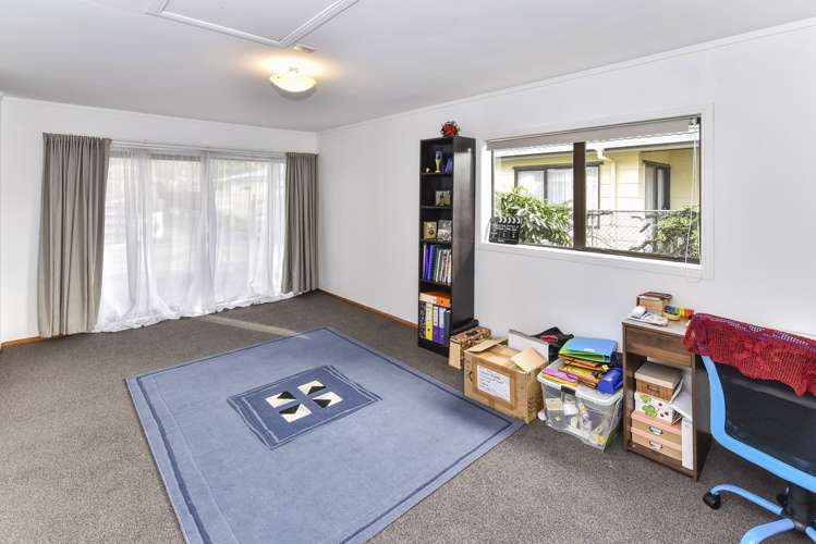 2/5 Edmund Hillary Avenue Papakura_12