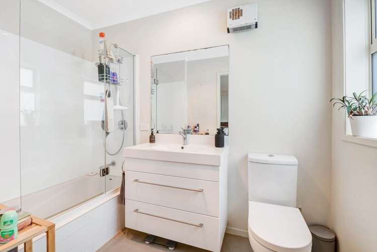 19 Annalise Place Orewa_11