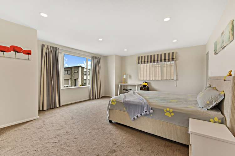 37 Castlebane Drive Flat Bush_8