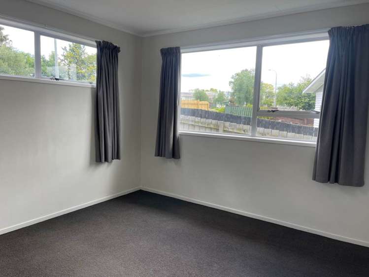 95 Riverpark Crescent Henderson_7