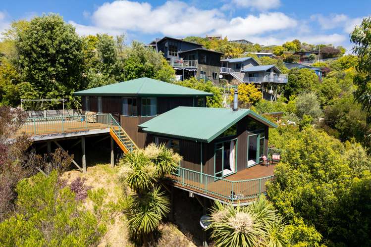 15 Laval Heights Britannia Heights_17