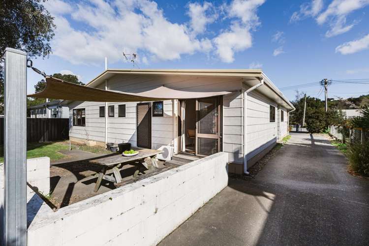 18 Petane Road Bay View_16