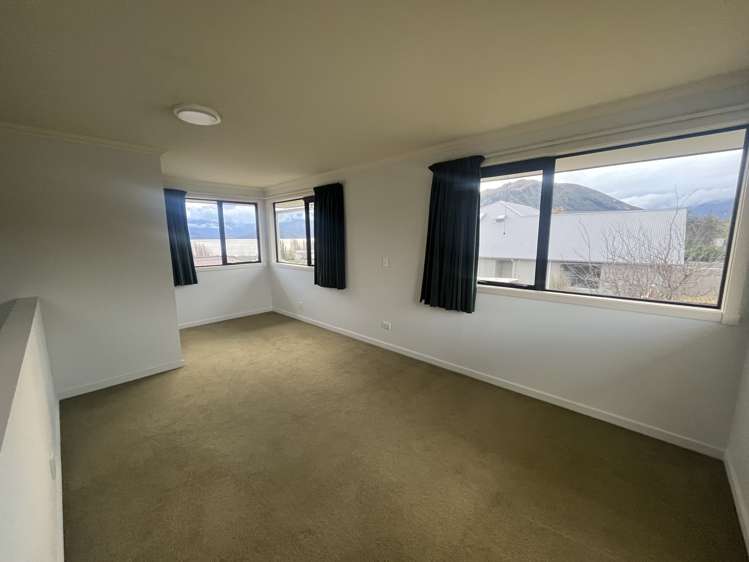 3 Briar Bank Drive Wanaka_12